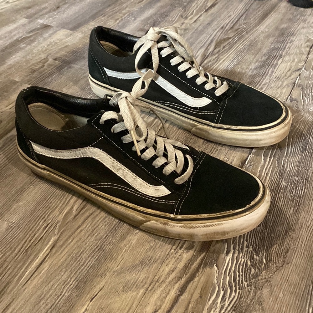 Vans Black and White Old Skools
